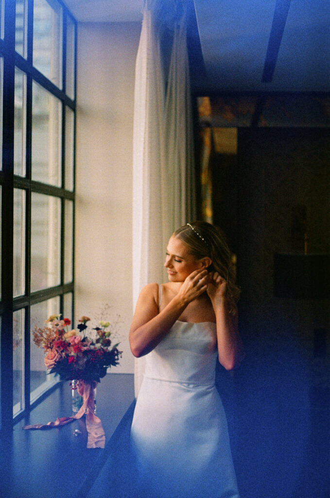 film-photo-bride-getting-ready